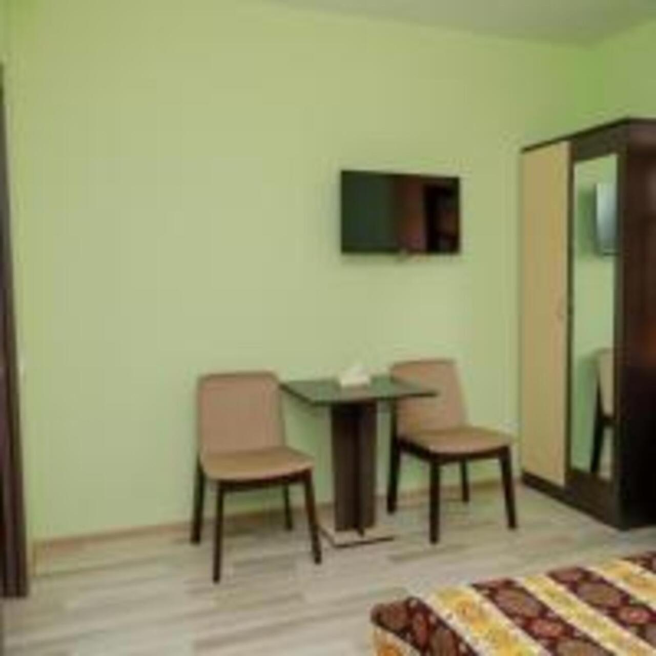 Hotel Dilijan Old Center ภายนอก รูปภาพ